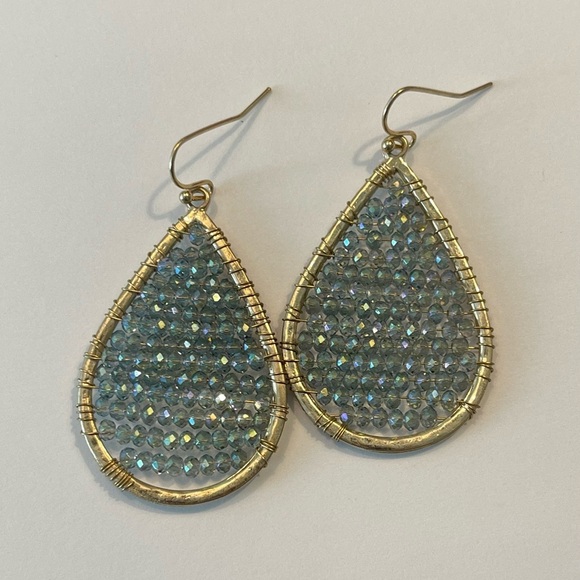 Marlyn Schiff | Teardrop Crystal Earrings | Gold & Light Blue - Picture 1 of 2